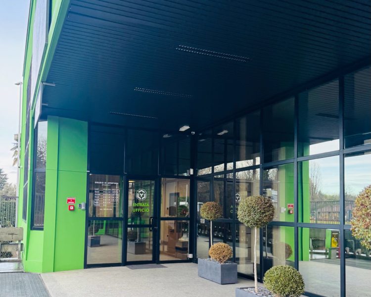Esterno Self Storage busto Arsizio